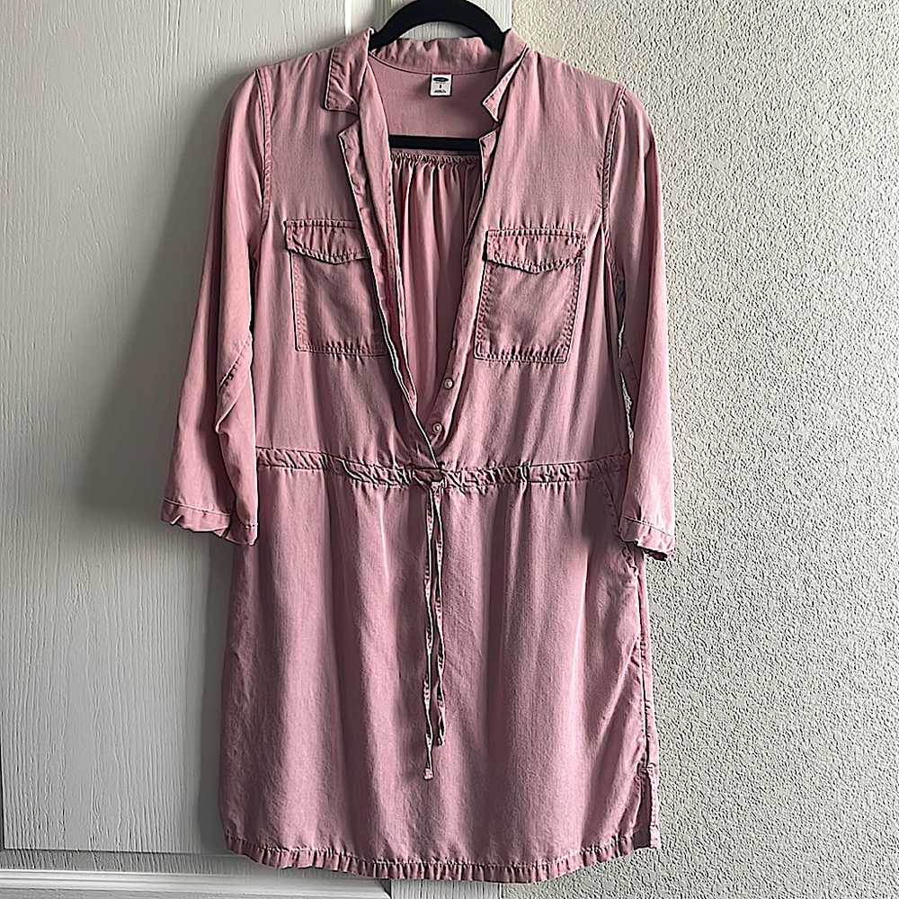 Pink dress